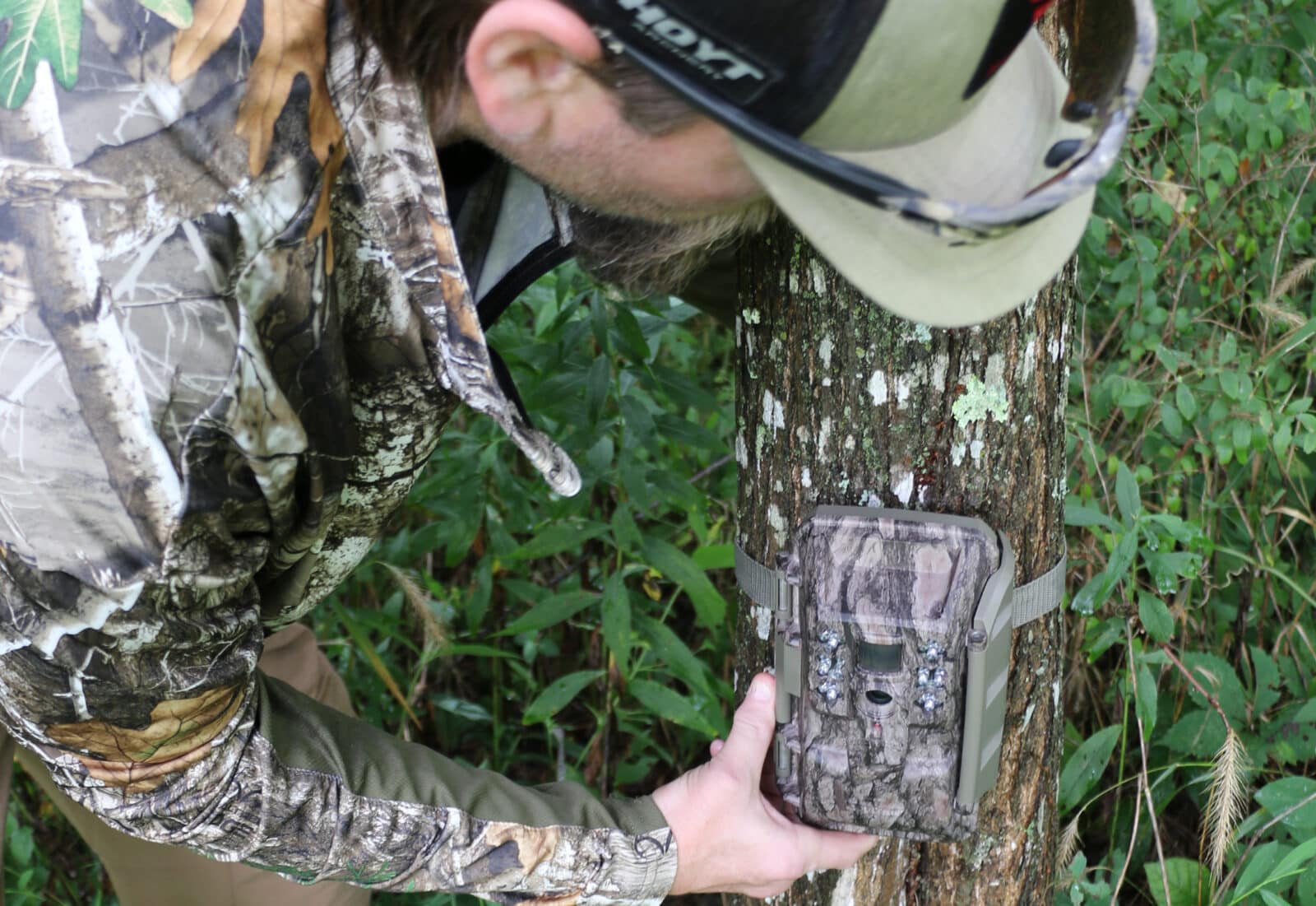 Using Trail Cam To Find Deer Stand